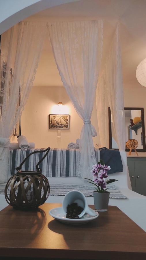 Lampi'S Dolphin Aparthotel Patmos Island Ngoại thất bức ảnh
