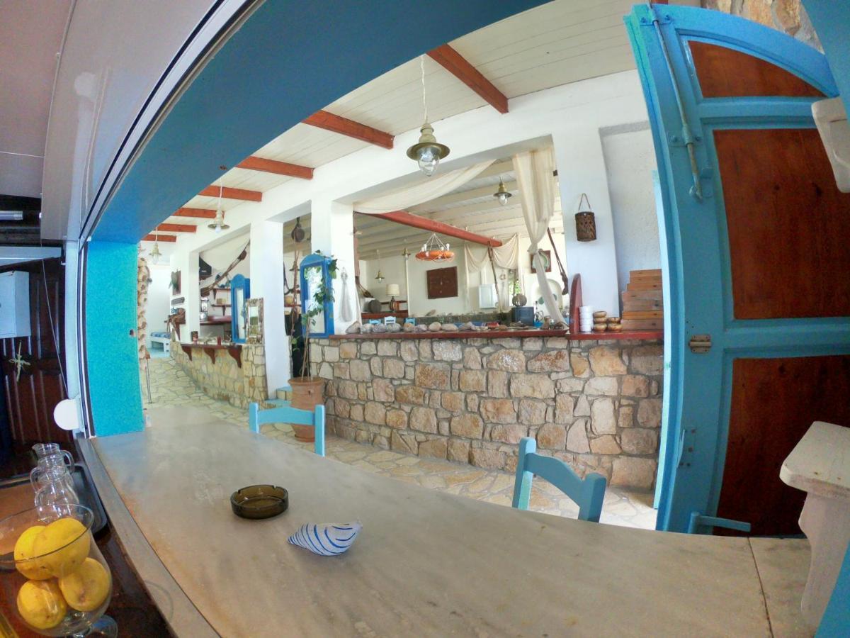 Lampi'S Dolphin Aparthotel Patmos Island Ngoại thất bức ảnh